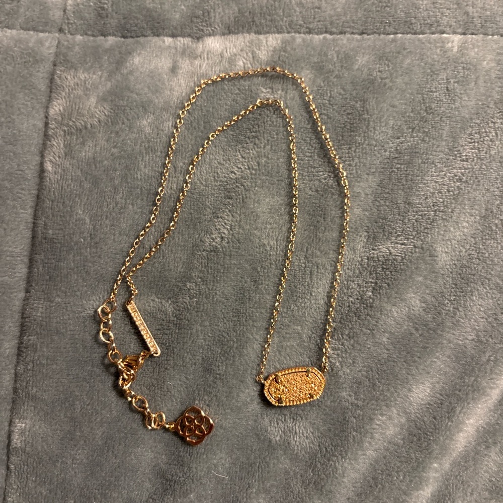 Kendra Scott Elisa Gold Pendant Necklace – Textured Rose Gold Tone